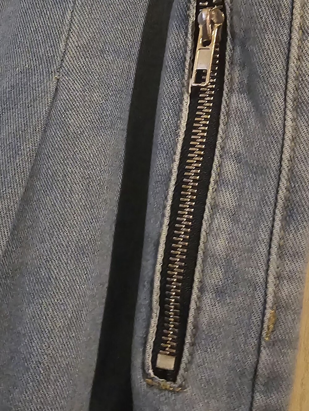 Wide Leg Jean with Grommet Details at the Hem - Picture 9 of 15